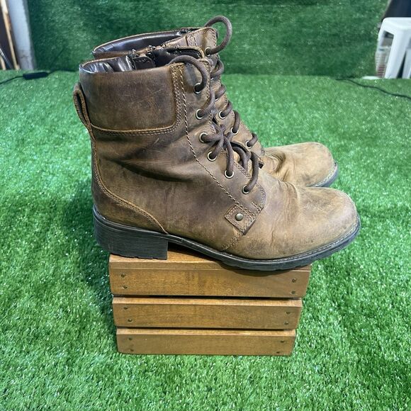 Clarks Women's Orinoco Spice Brown leather  Lace Up Ankle Boot Womens size 8 - Picture 1 of 6